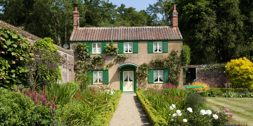 English heritage cottages